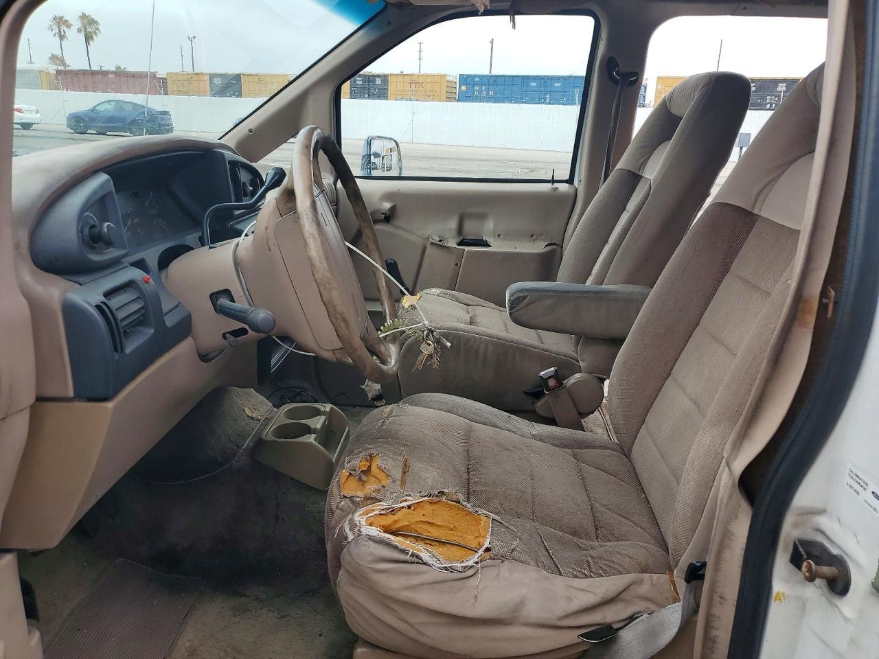 1993 Ford Aerostar - Фото 7