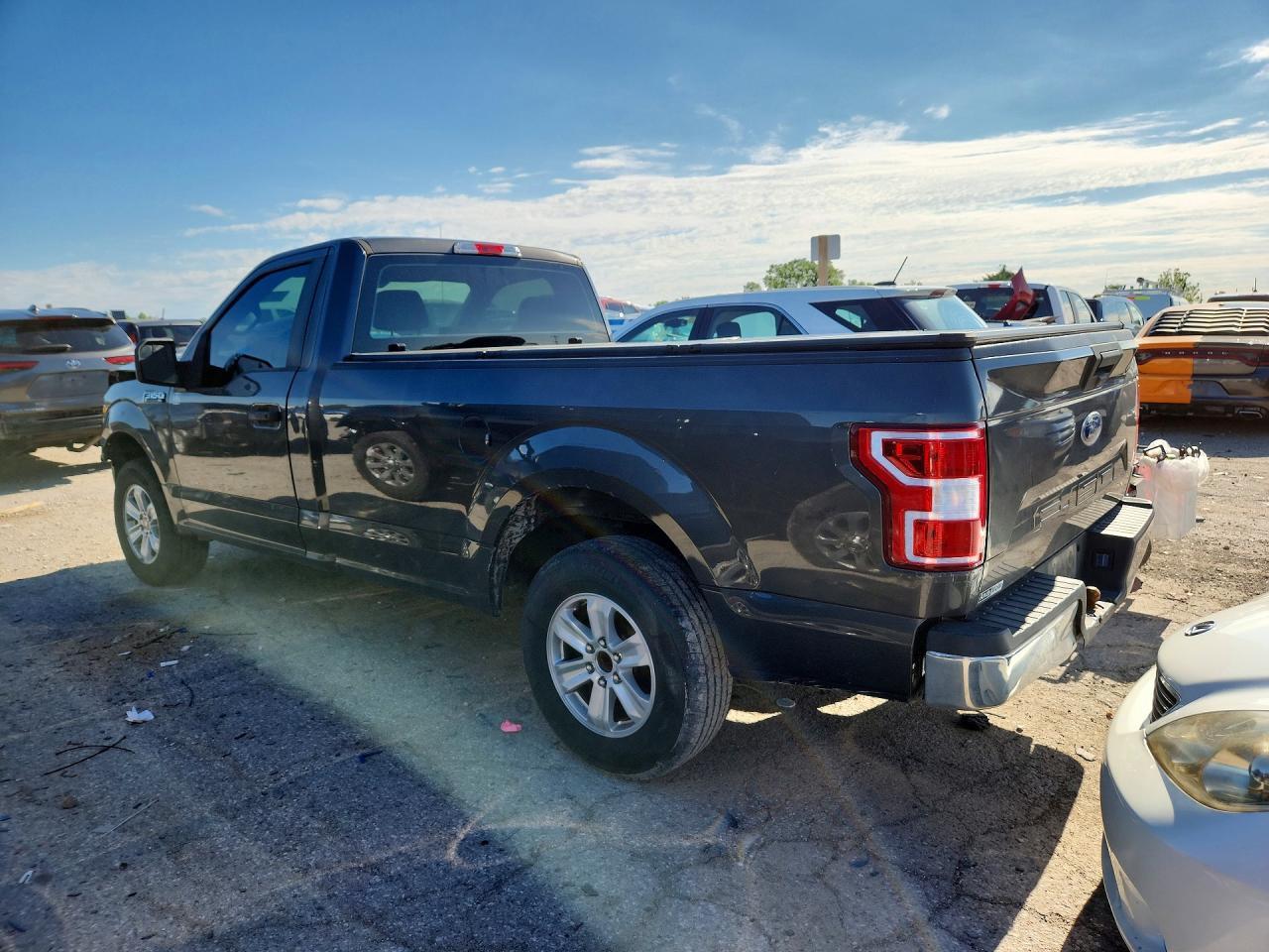 2019 Ford F150 - Фото 2