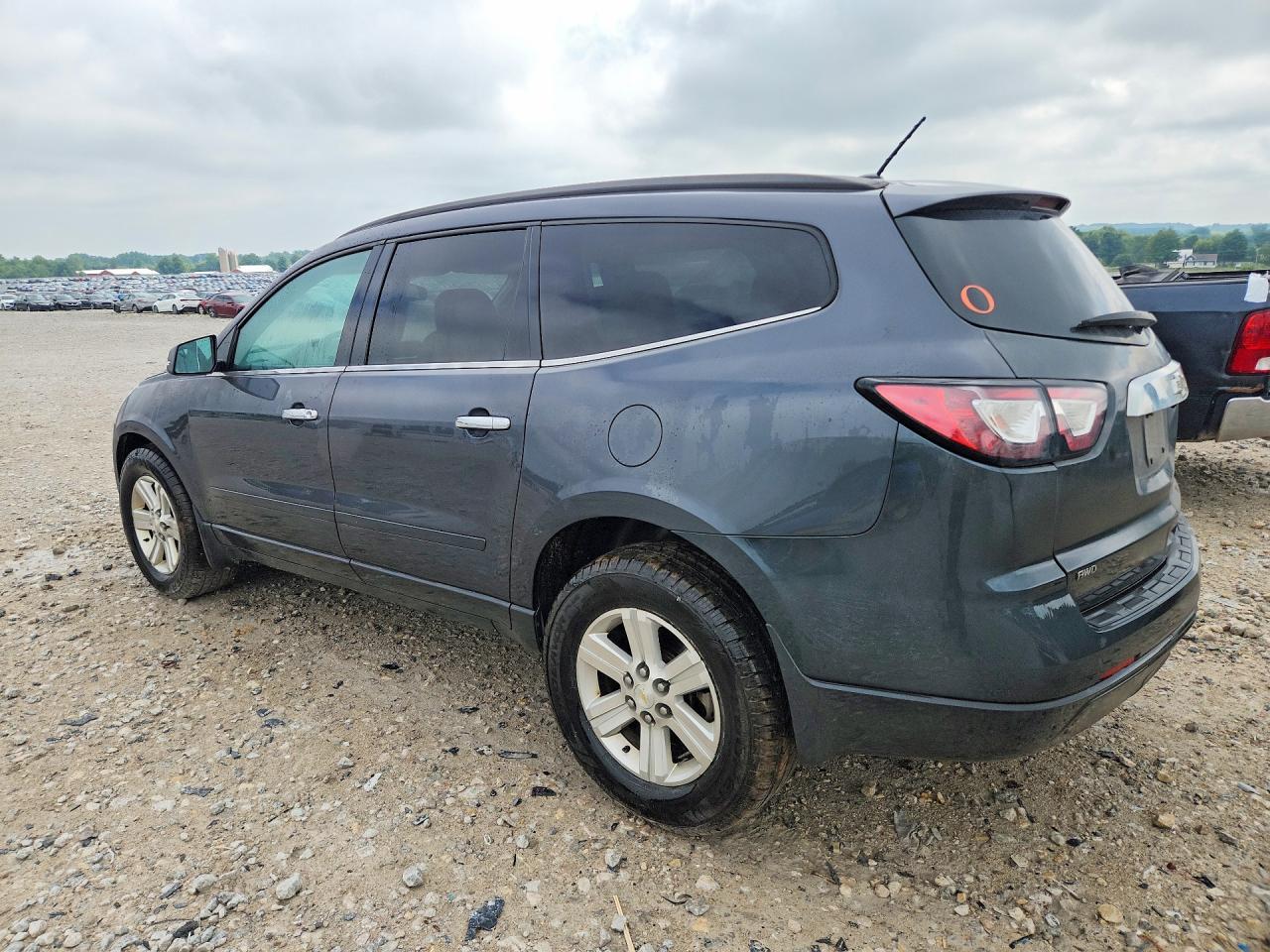 2013 Chevrolet Traverse Lt - Фото 2