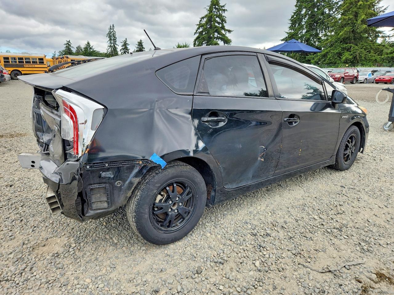 2013 Toyota Prius Two - Image 3