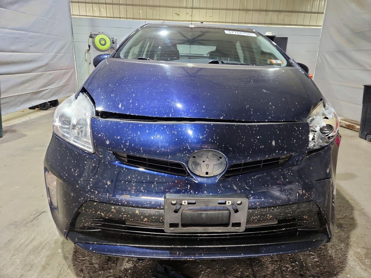 2012 Toyota Prius Three - Фото 5