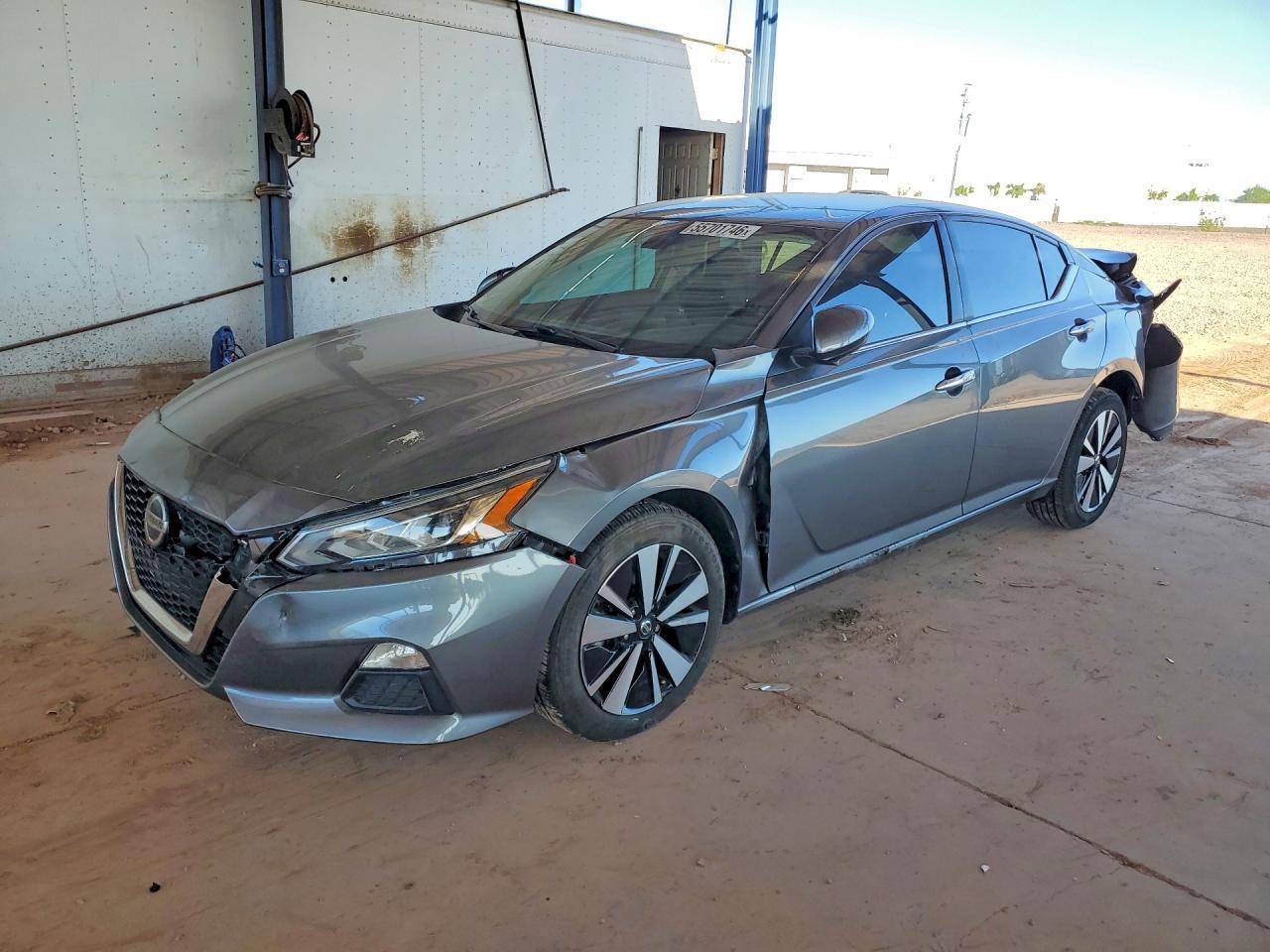 2022 Nissan Altima Sv