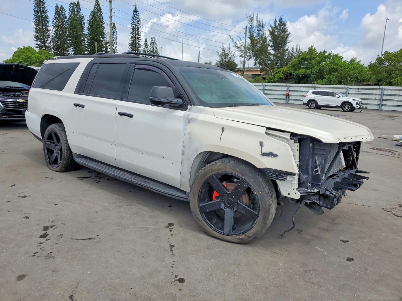 2016 Cadillac Escalade Esv Luxury - Фото 4