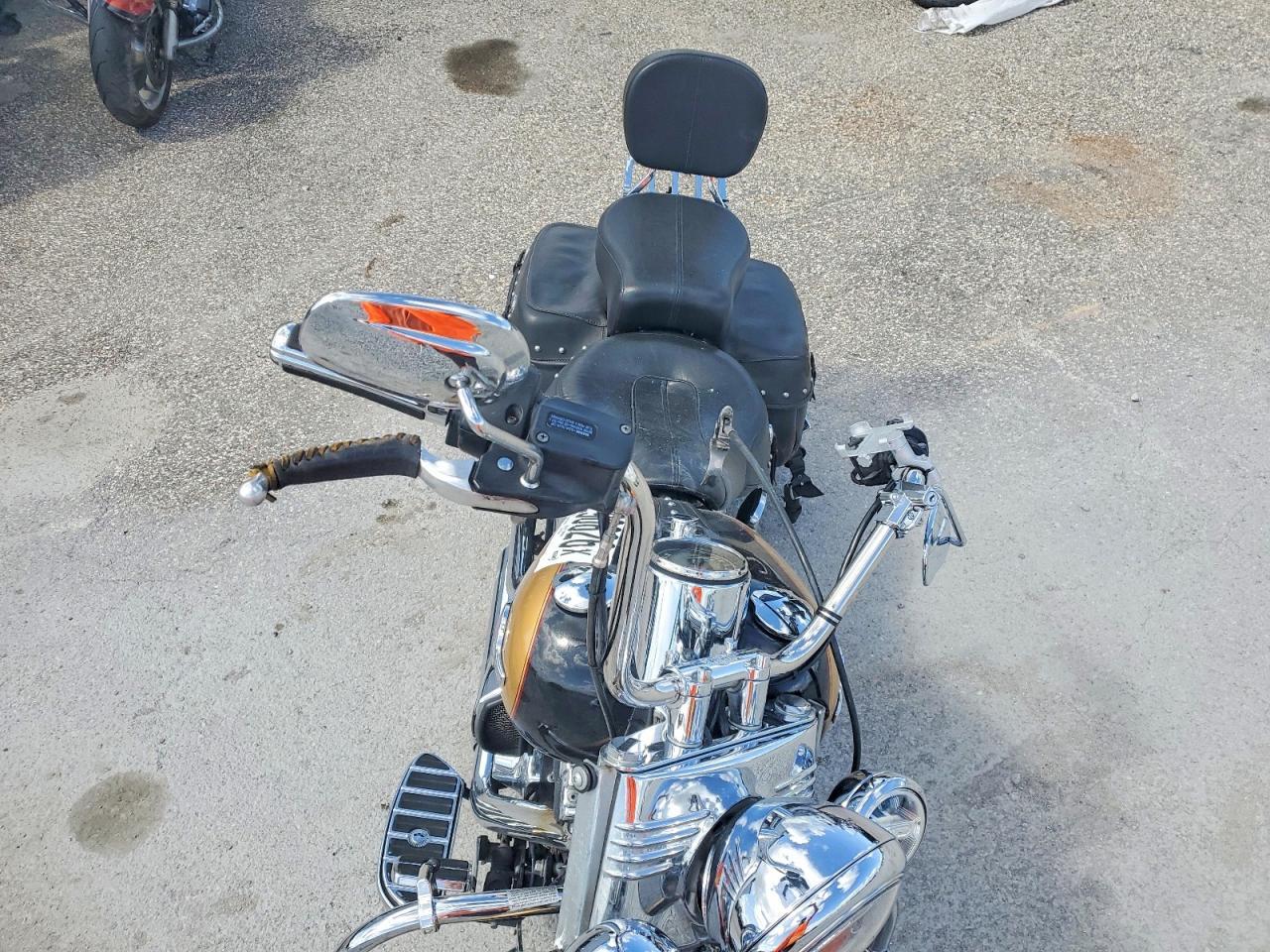 2017 Harley-Davidson Flstc Heritage Softail Classic - Фото 5