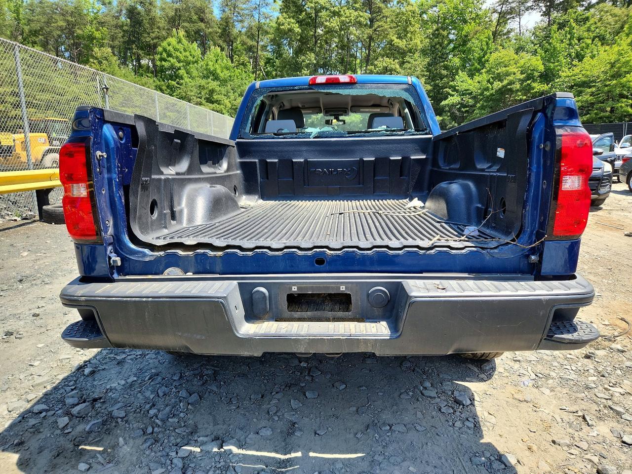 2018 Chevrolet Silverado C1500 - Image 6
