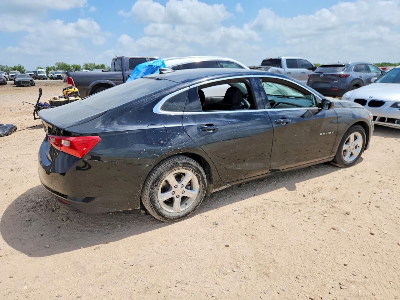 2023 Chevrolet Malibu Ls - Image 3