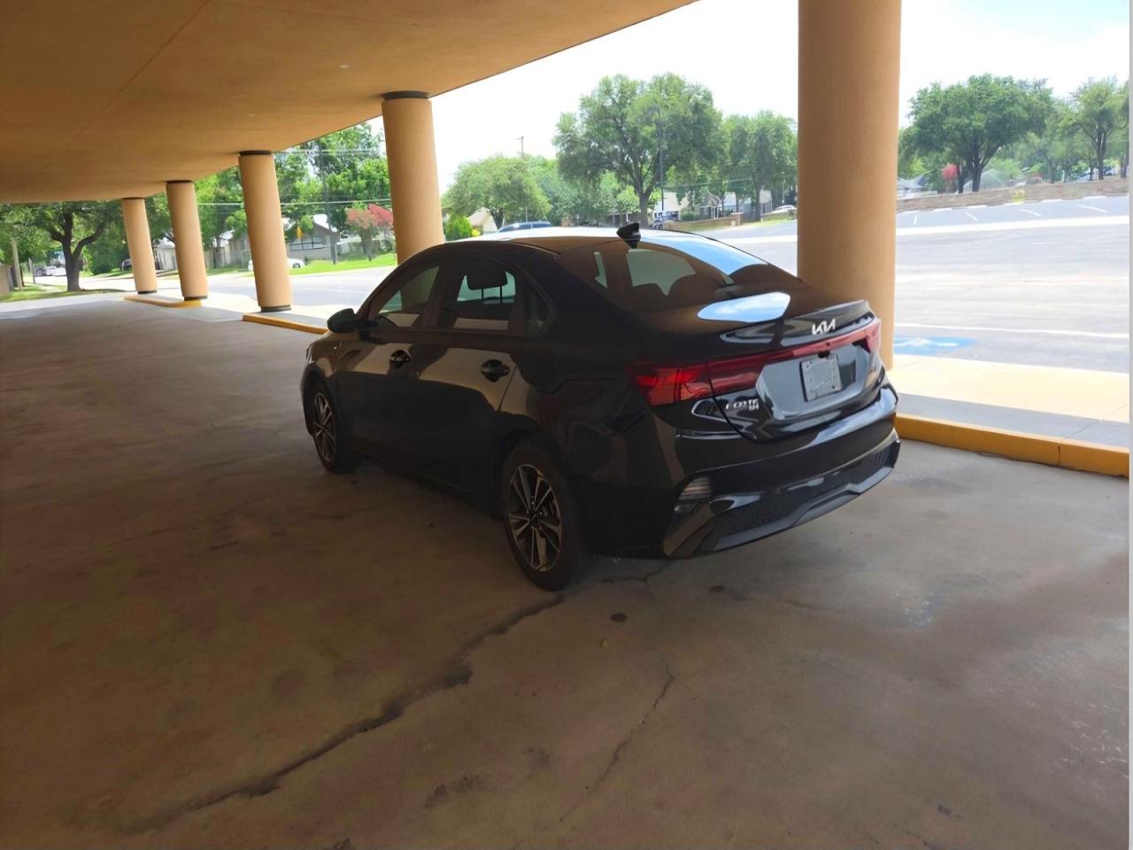 2022 Kia Forte Fe - Фото 3