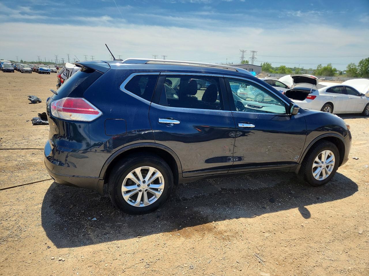 2016 Nissan Rogue Sv - Image 3