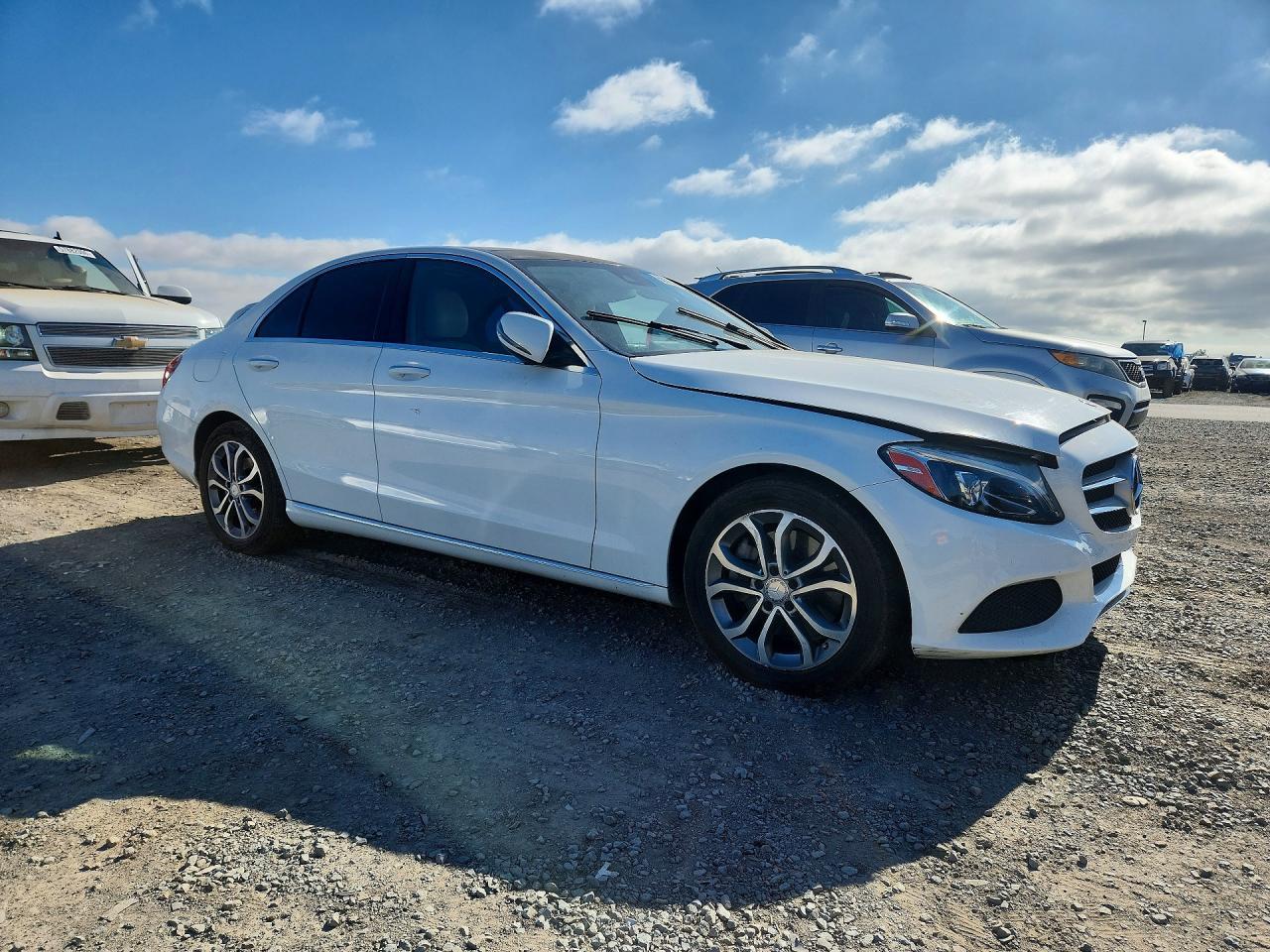 2016 Mercedes-Benz C 300 - Image 4