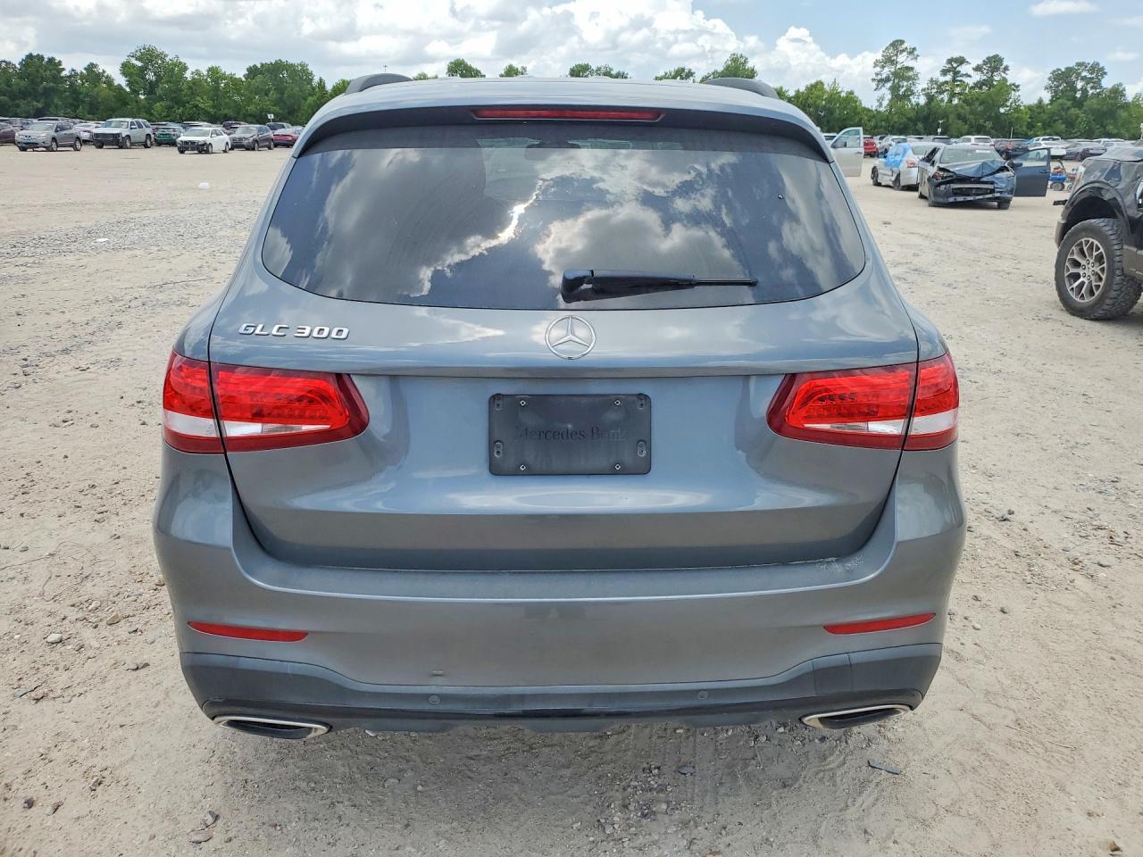 2019 Mercedes-Benz Glc 300 - Image 6
