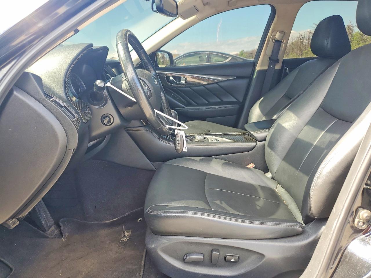 2016 Infiniti Q50 Premium - Image 7