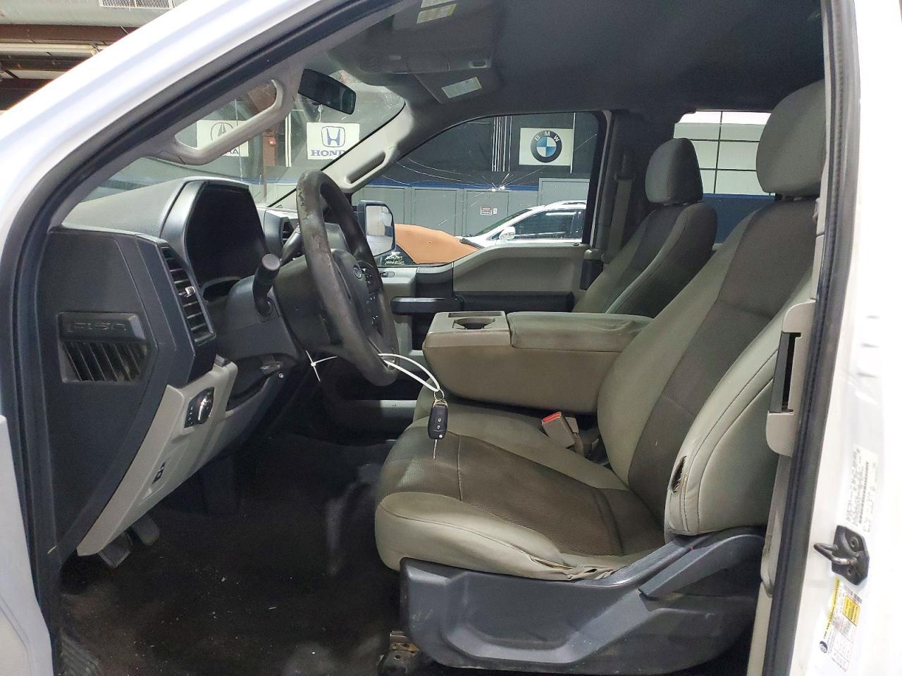 2016 Ford F150 Super Cab - Фото 7