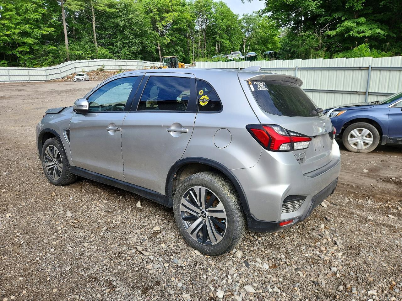 2023 Mitsubishi Outlander Sport S - Фото 2
