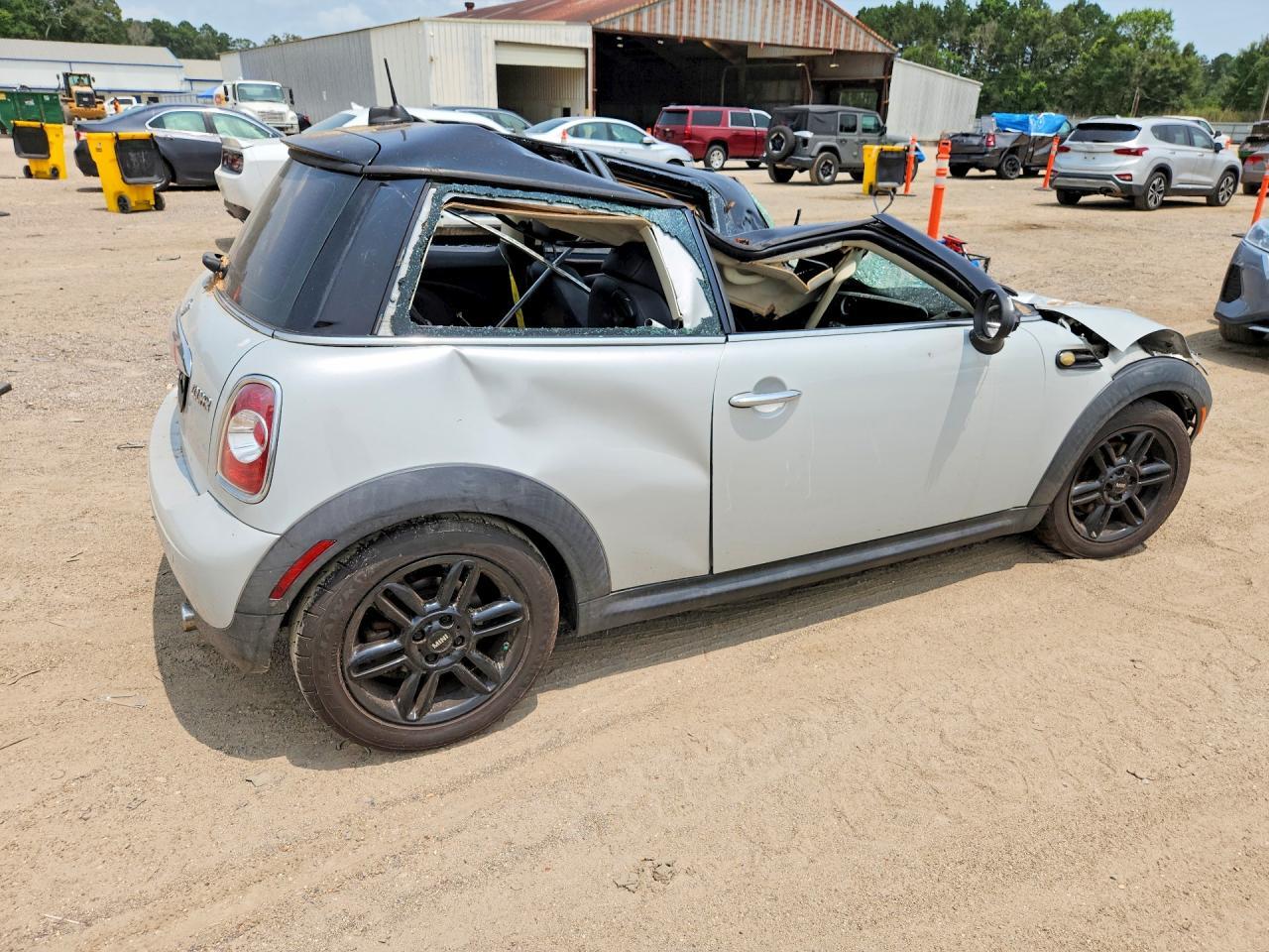 2012 Mini Cooper - Фото 3