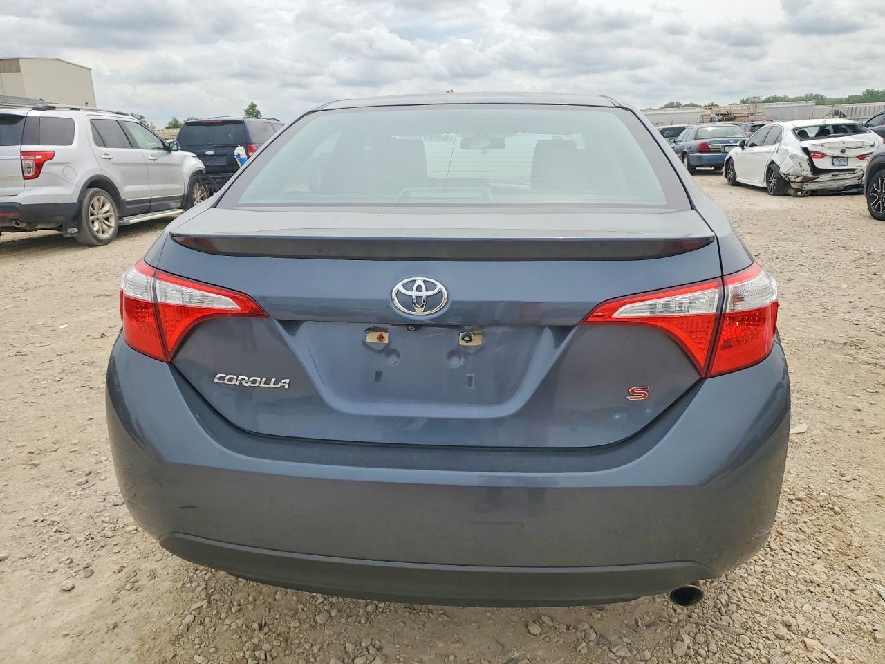 2016 Toyota Corolla S - Фото 6