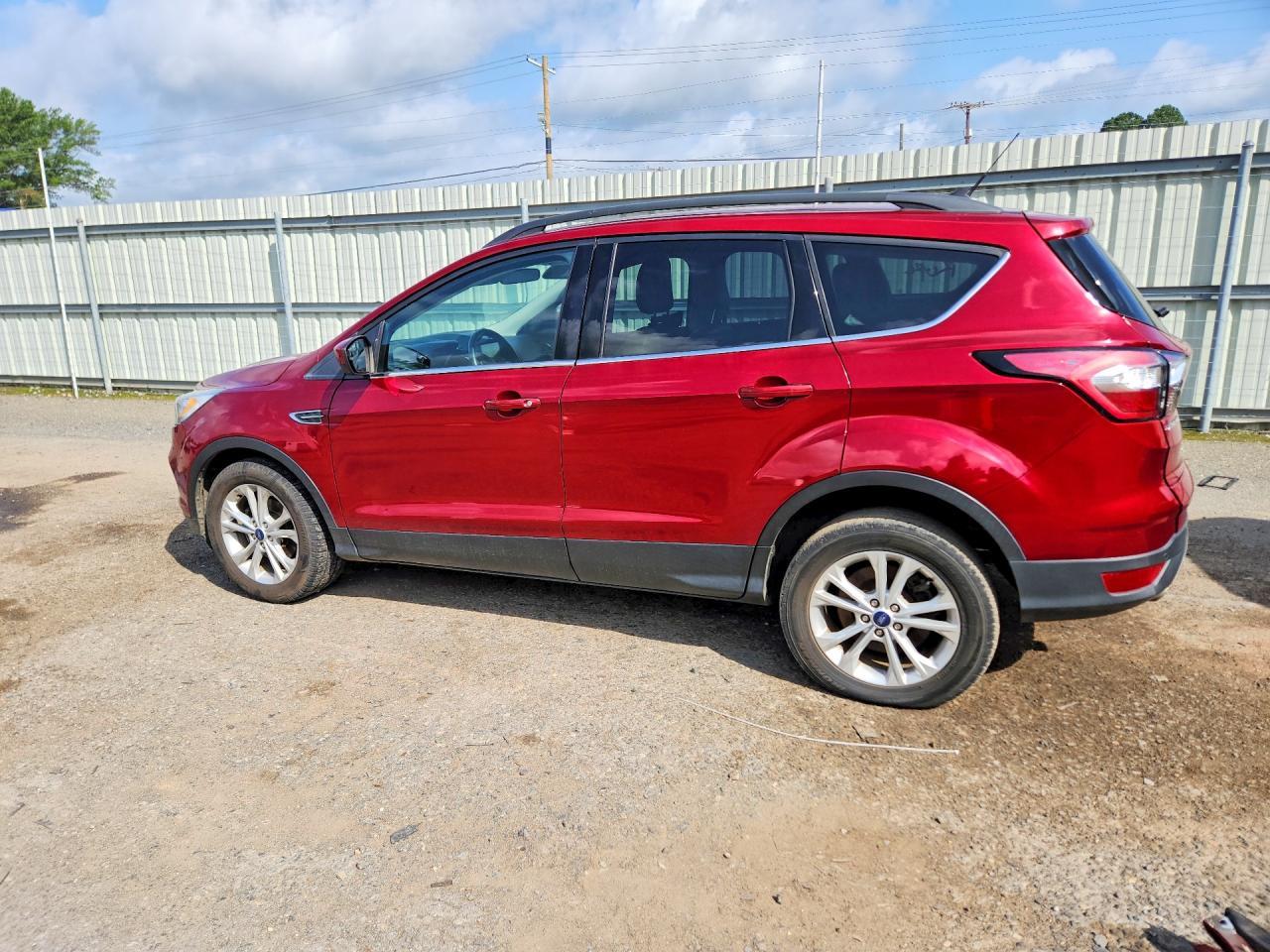 2018 Ford Escape Sel - Фото 2