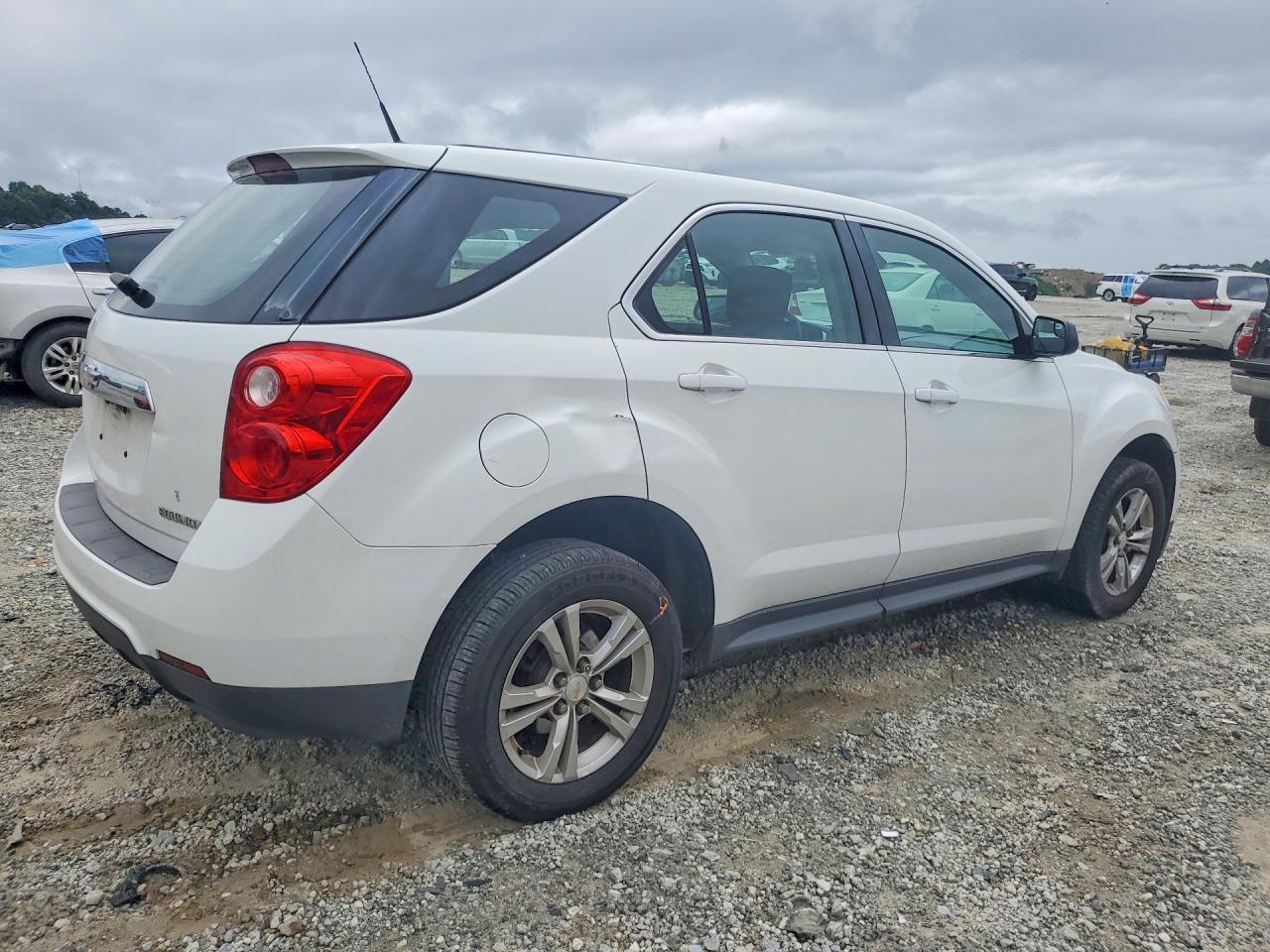 2012 Chevrolet Equinox Ls - Фото 3