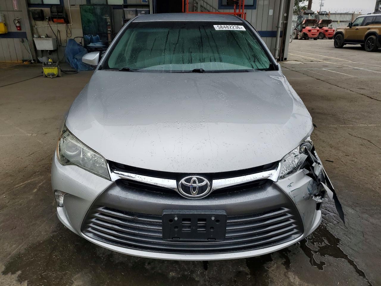 2015 Toyota Camry Le - Image 5