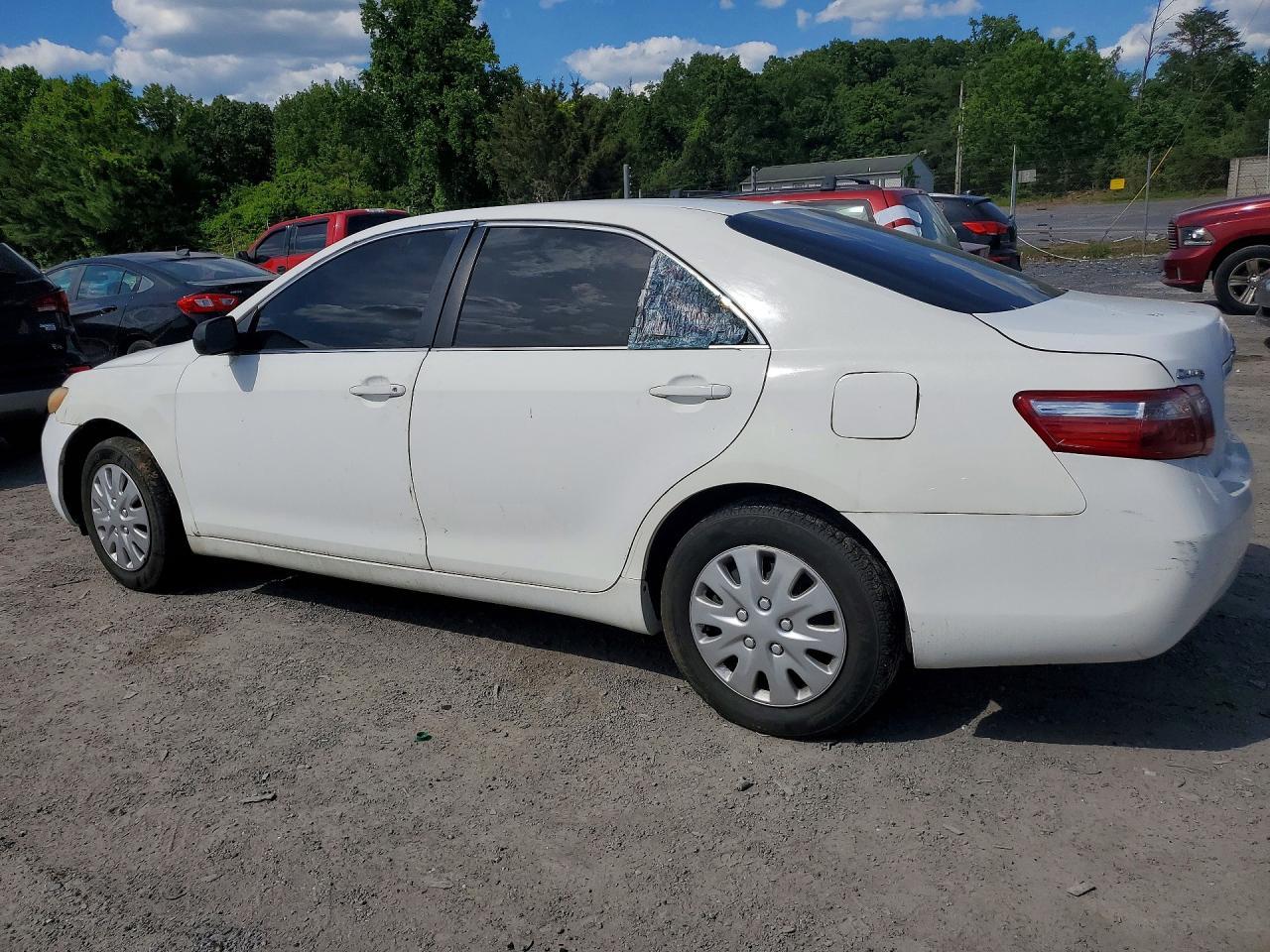 2009 Toyota Camry Le - Image 2