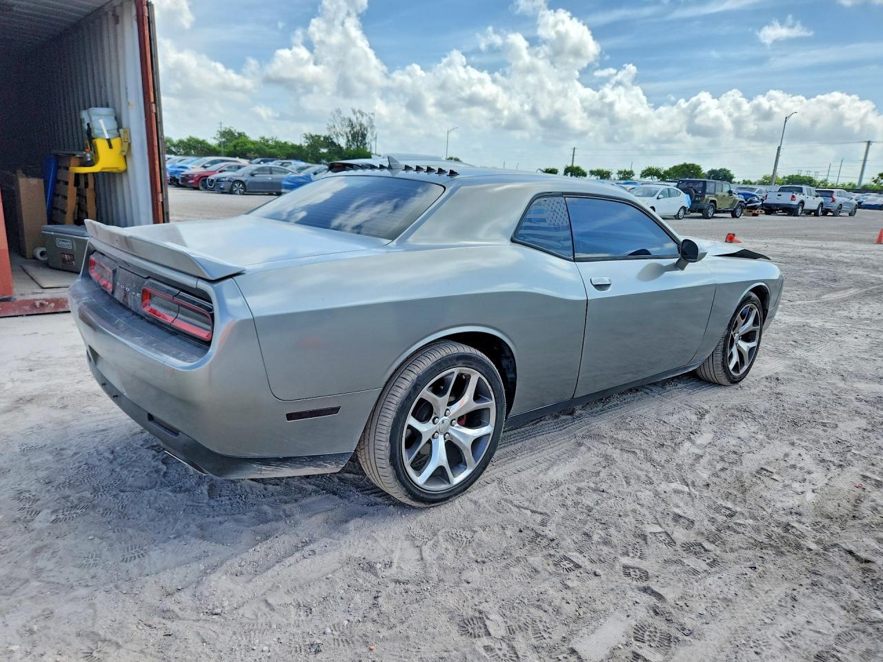 2015 Dodge Challenger Sxt Plus - Фото 3