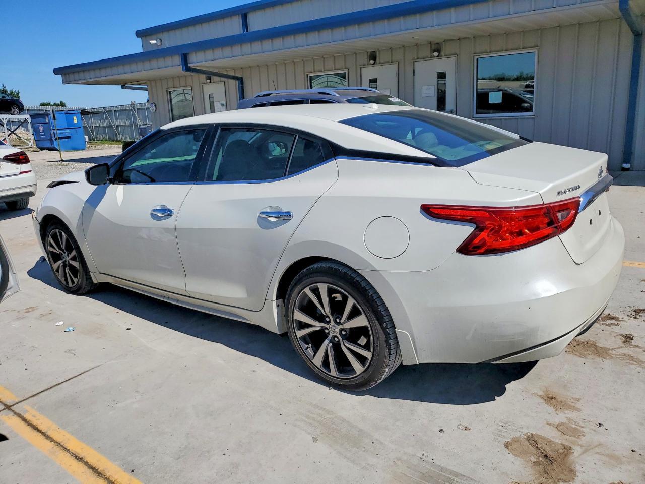 2017 Nissan Maxima 3.5 S - Фото 2