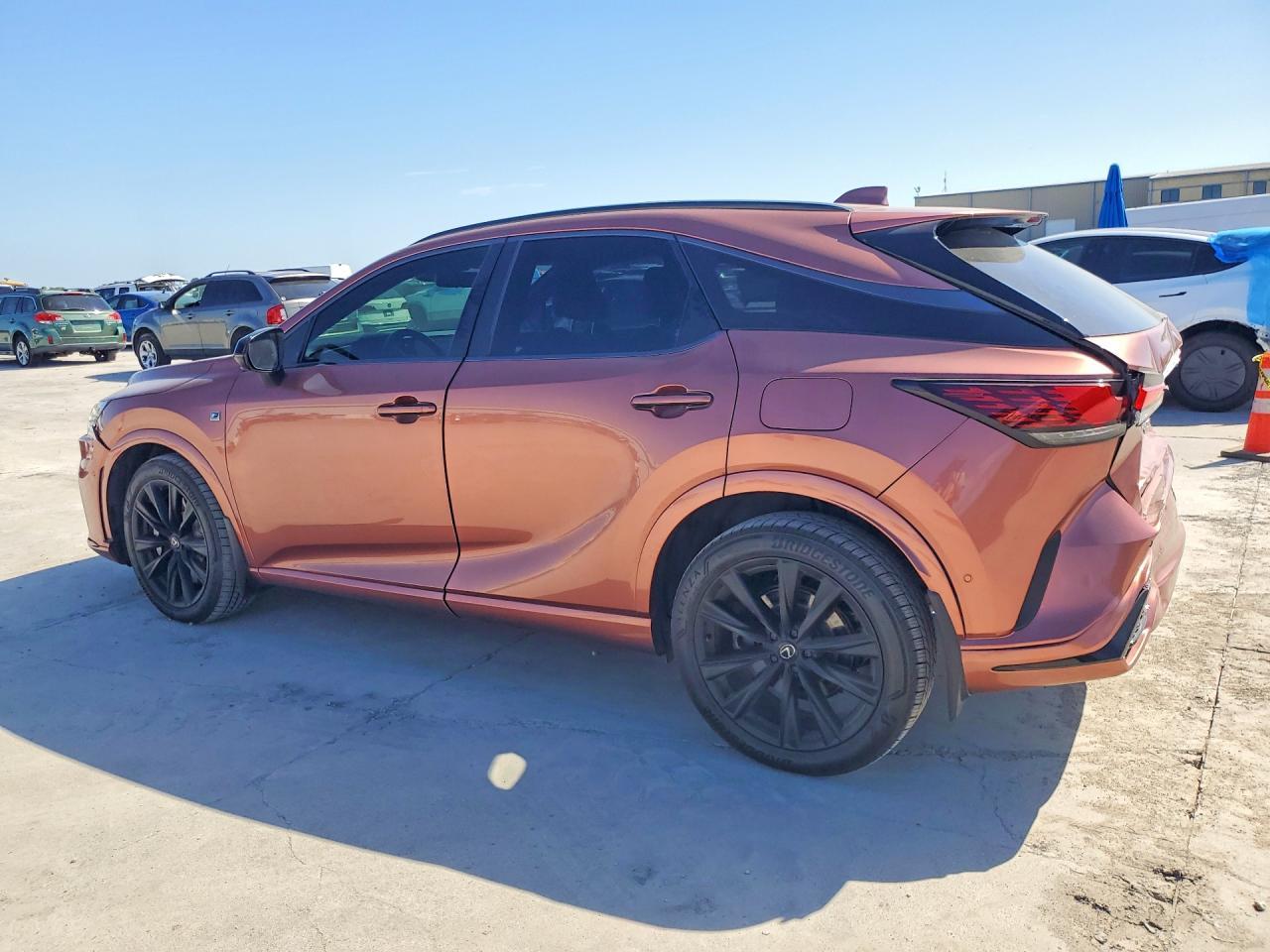 2024 Lexus Rx 500H F Sport - Image 2
