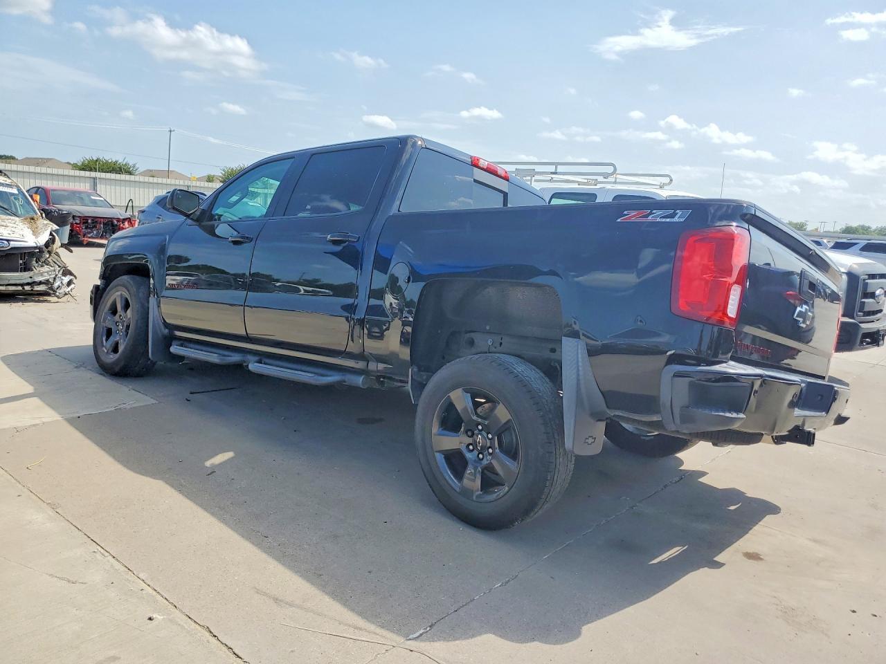 2017 Chevrolet Silverado K1500 Ltz - Фото 2