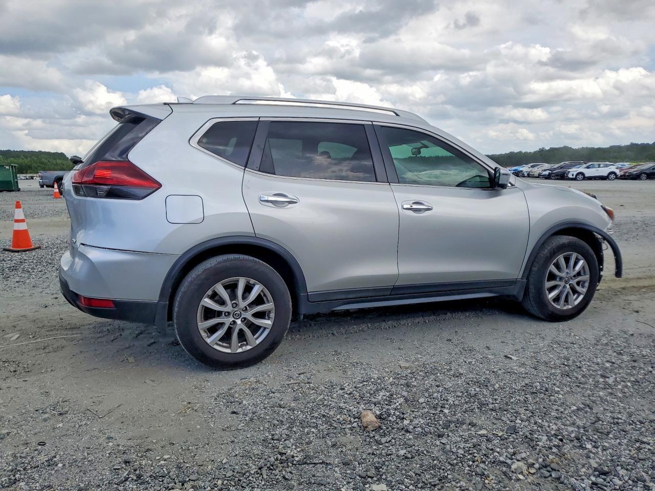 2018 Nissan Rogue Sv - Фото 3
