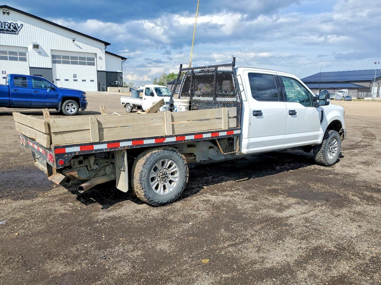 2021 Ford F350 Super Duty - Image 3