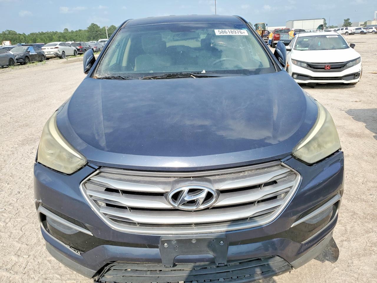 2017 Hyundai Santa Fe Sport 2.4L - Фото 5