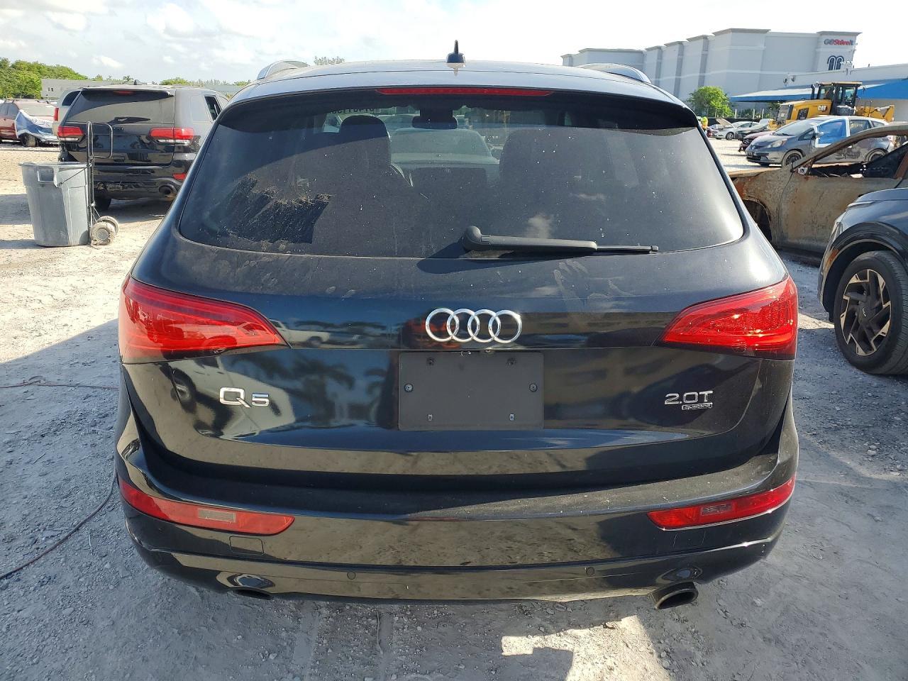 2017 Audi Q5 Premium - Image 6