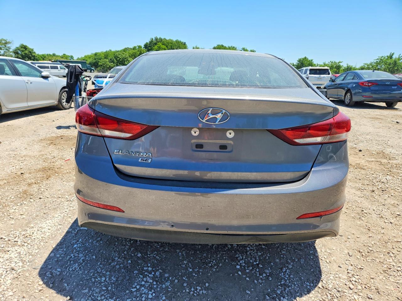 2018 Hyundai Elantra Se - Фото 6