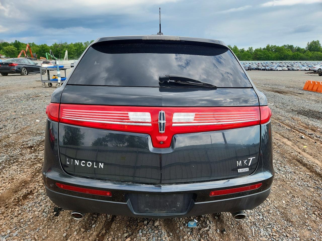2015 Lincoln Mkt - Фото 6