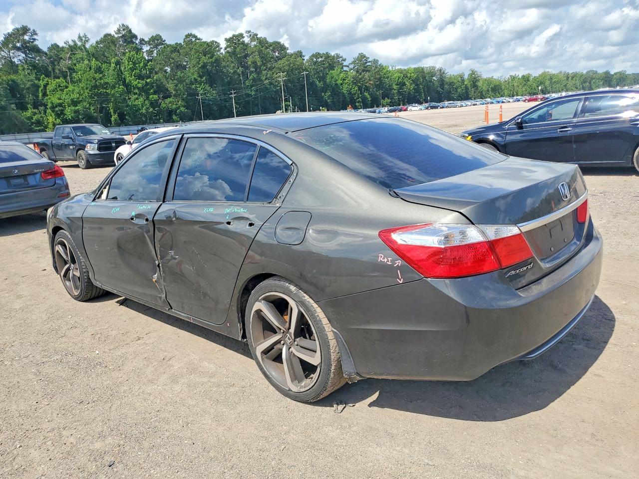 2015 Honda Accord Lx - Image 2