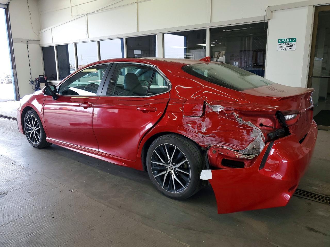 2021 Toyota Camry Se - Image 2