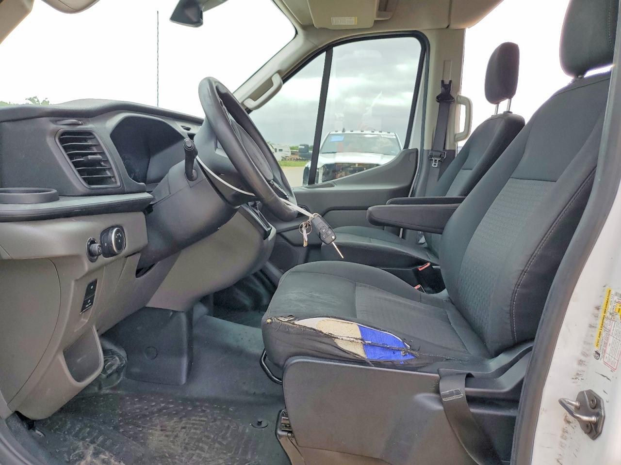 2022 Ford Transit T-350 - Image 7