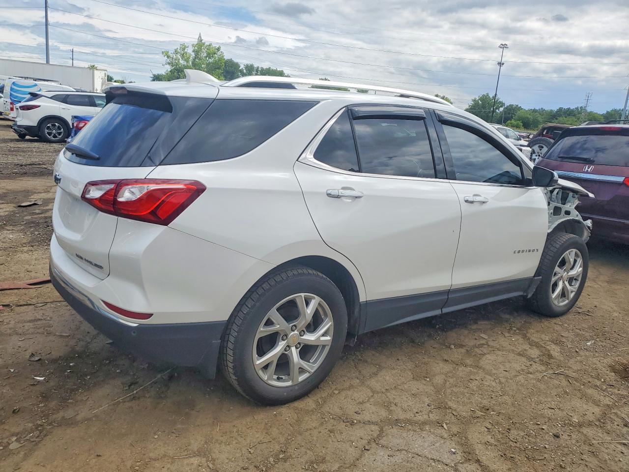 2019 Chevrolet Equinox Premier - Фото 3