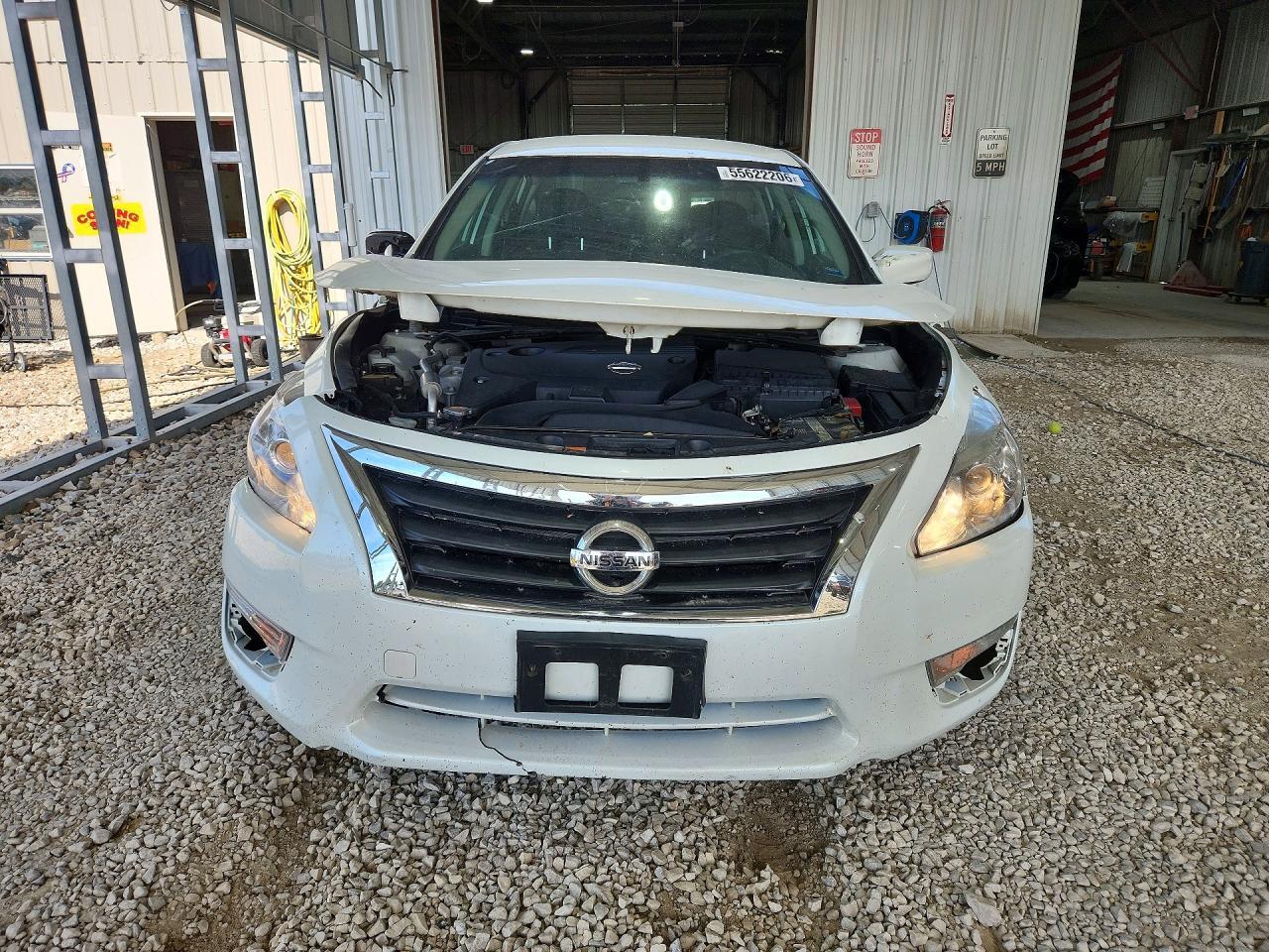 2014 Nissan Altima - Image 5