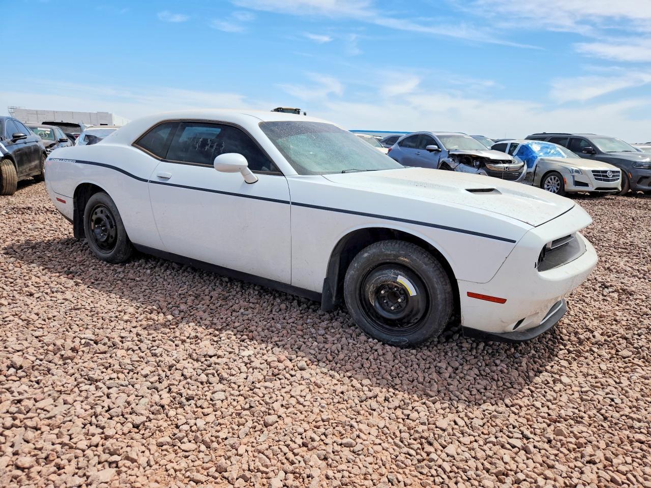2016 Dodge Challenger Sxt - Image 4