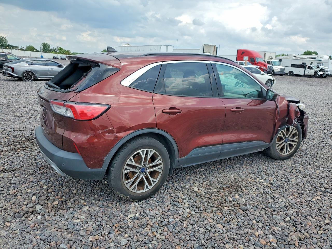 2021 Ford Escape Sel - Image 3