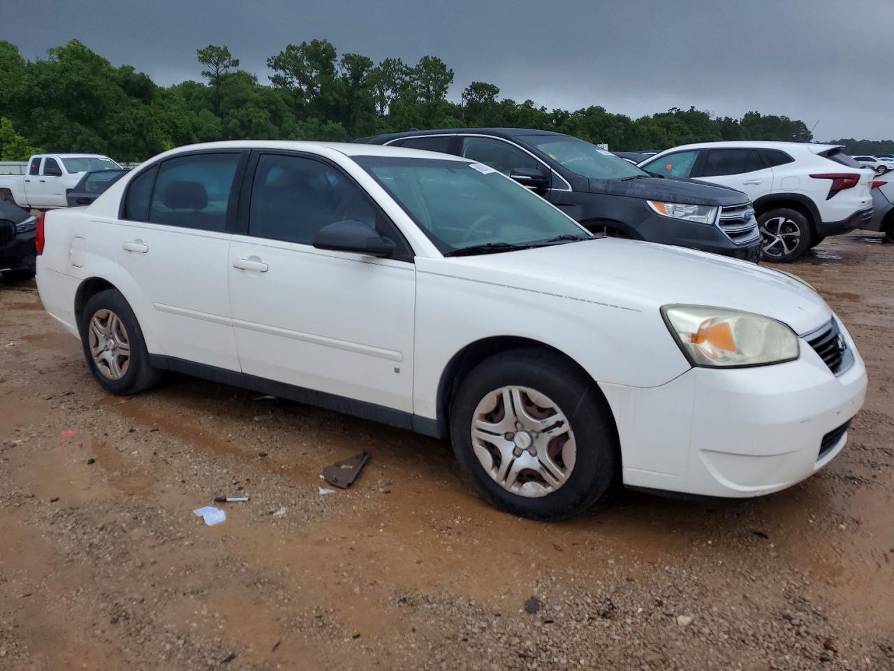 2008 Chevrolet Malibu Ls - Фото 4