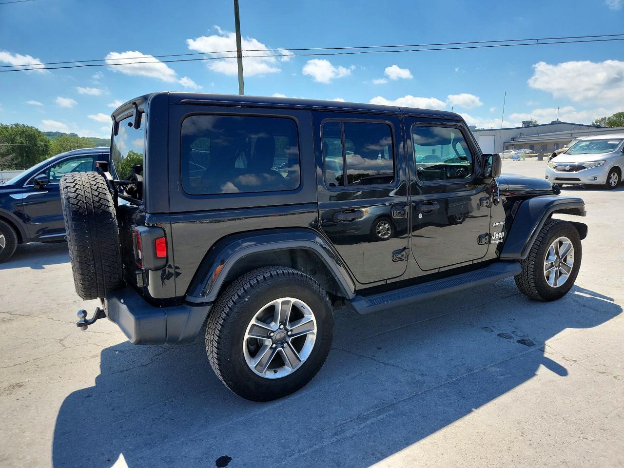 2021 Jeep Wrangler Unlimited Sahara - Image 3