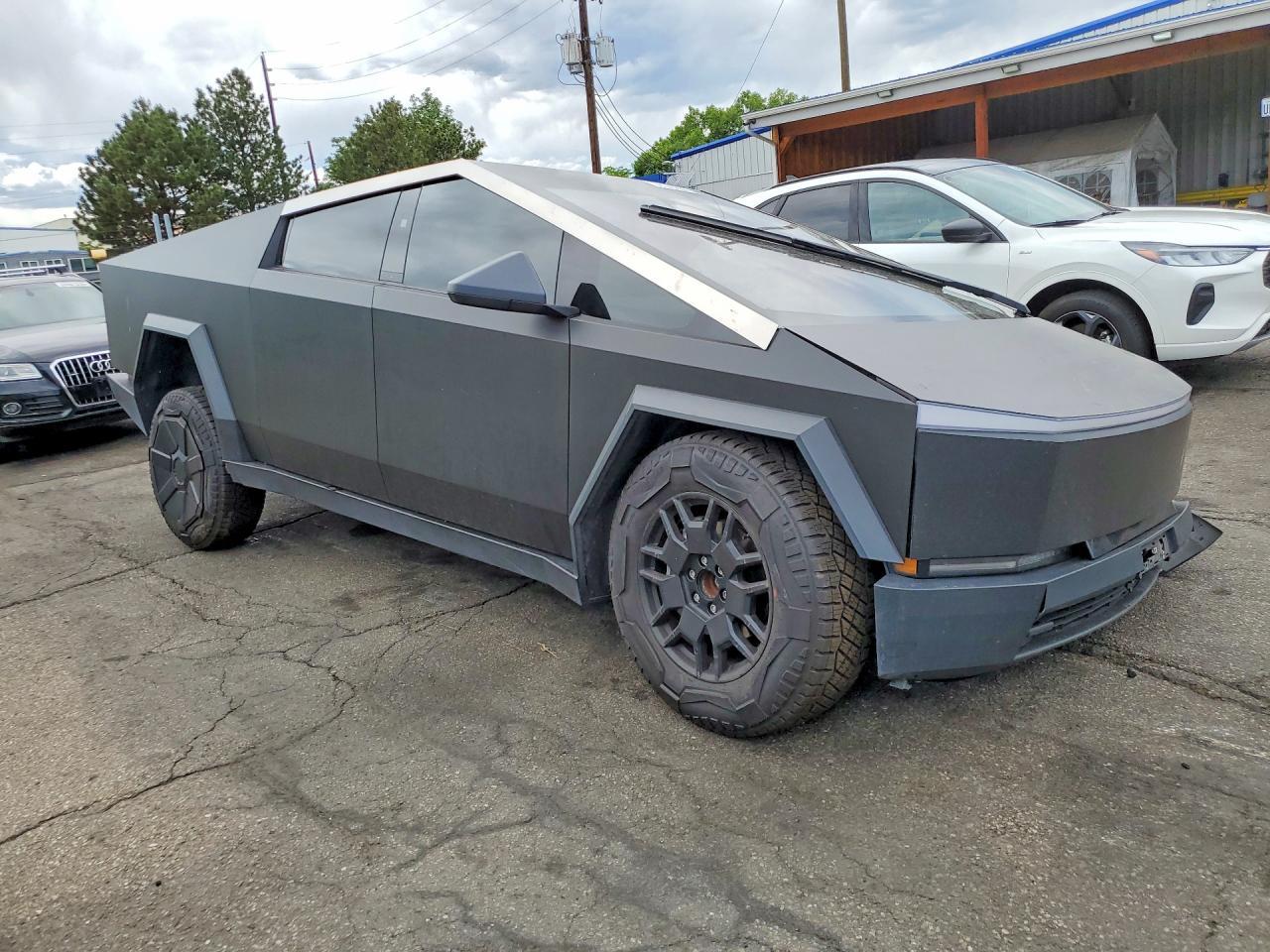 2024 Tesla Cybertruck - Фото 4