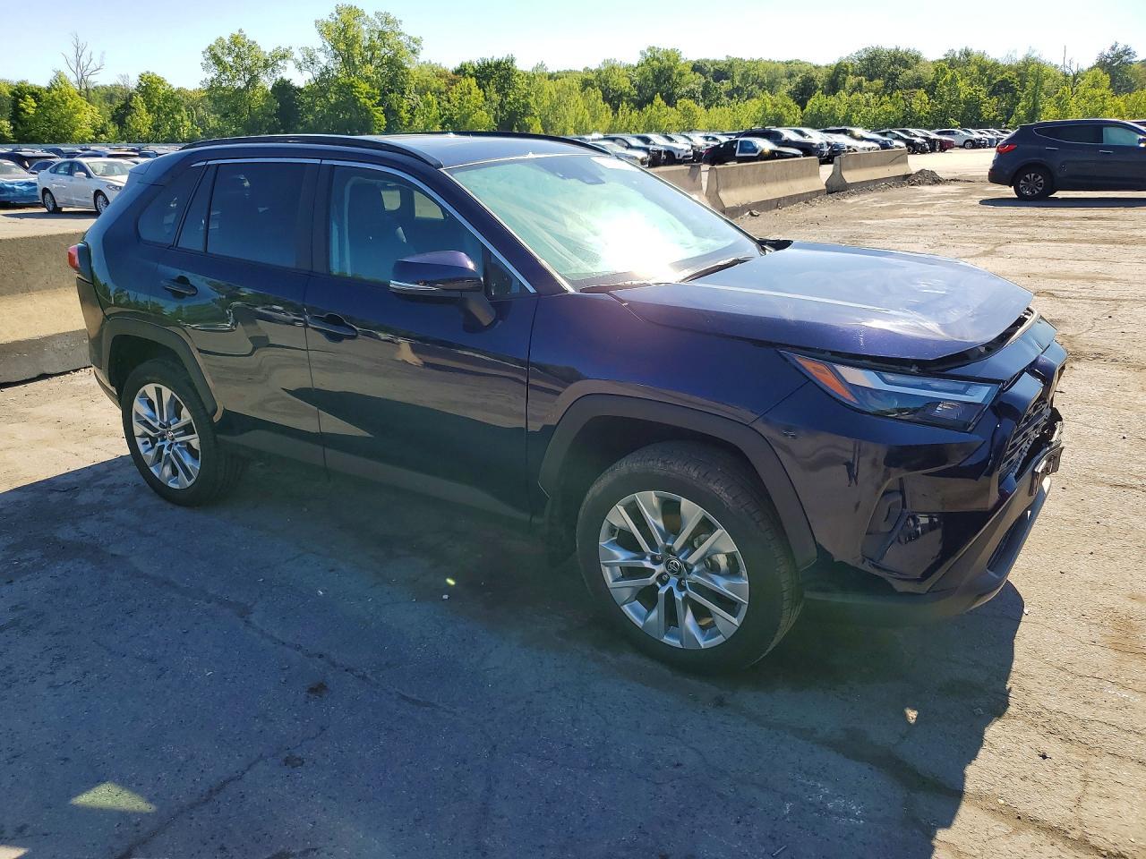 2025 Toyota Rav4 Xle Premium - Фото 4