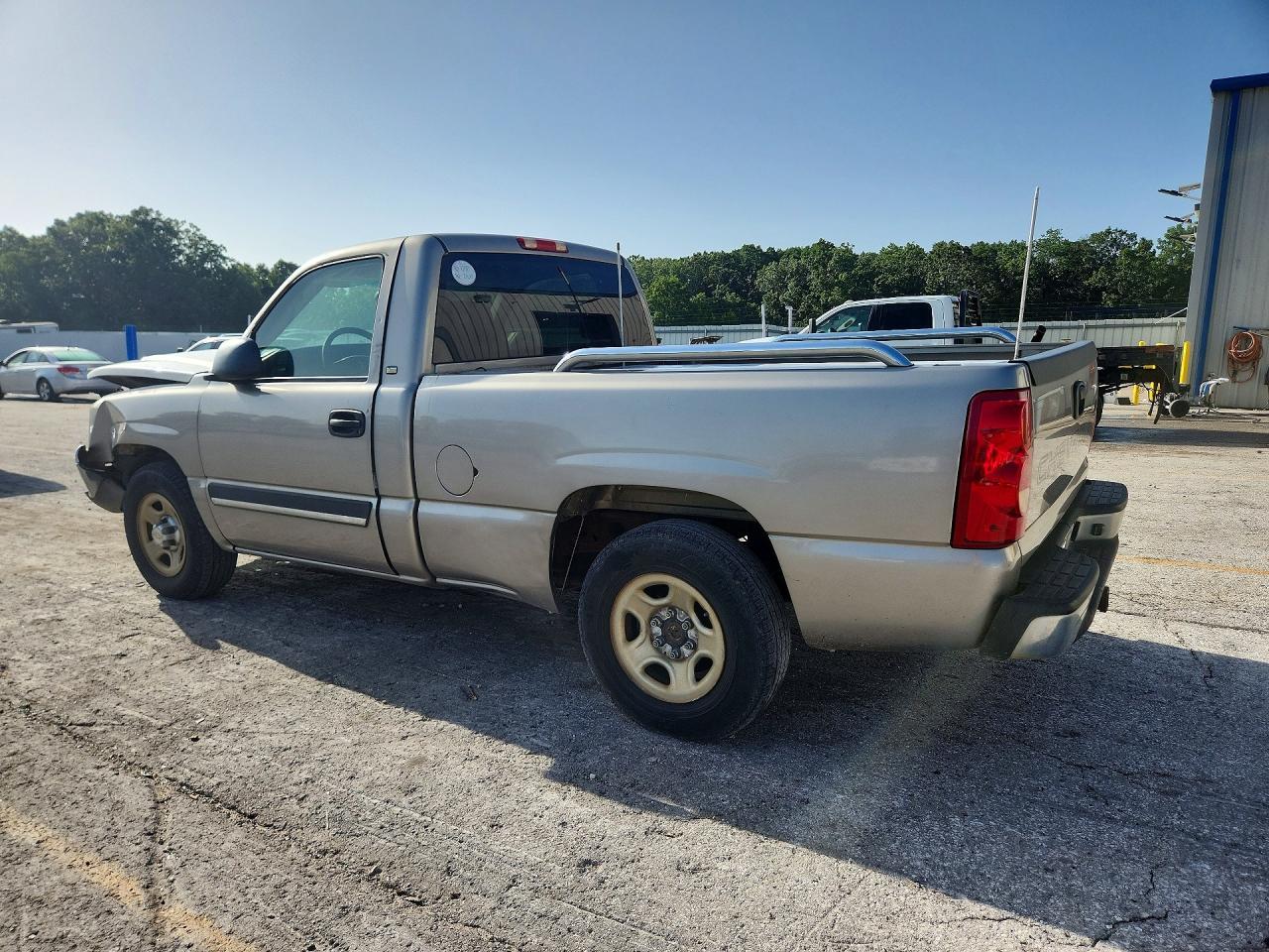 2003 Chevrolet 1500 - Фото 2