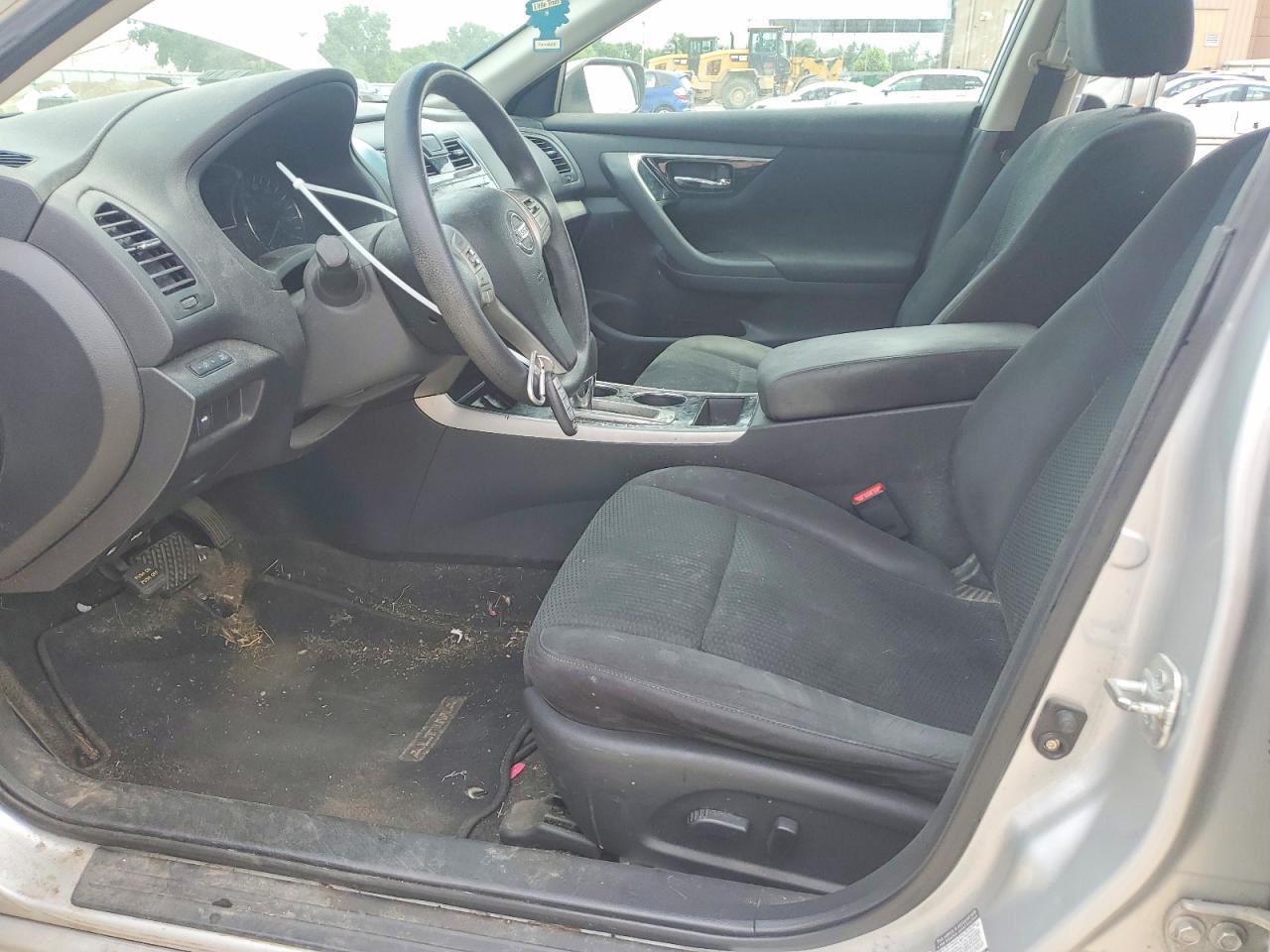 2014 Nissan Altima 2.5 S - Image 7