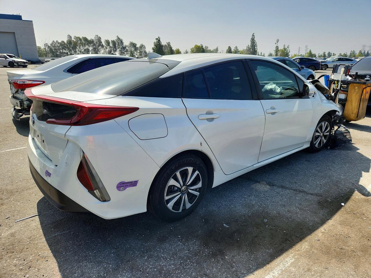 2018 Toyota Prius Prime Premium - Фото 3