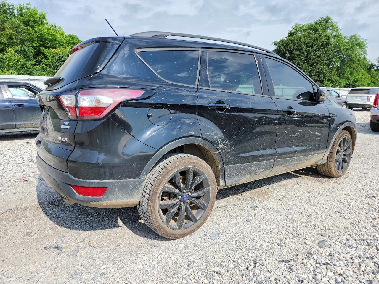 2018 Ford Escape Se - Фото 3
