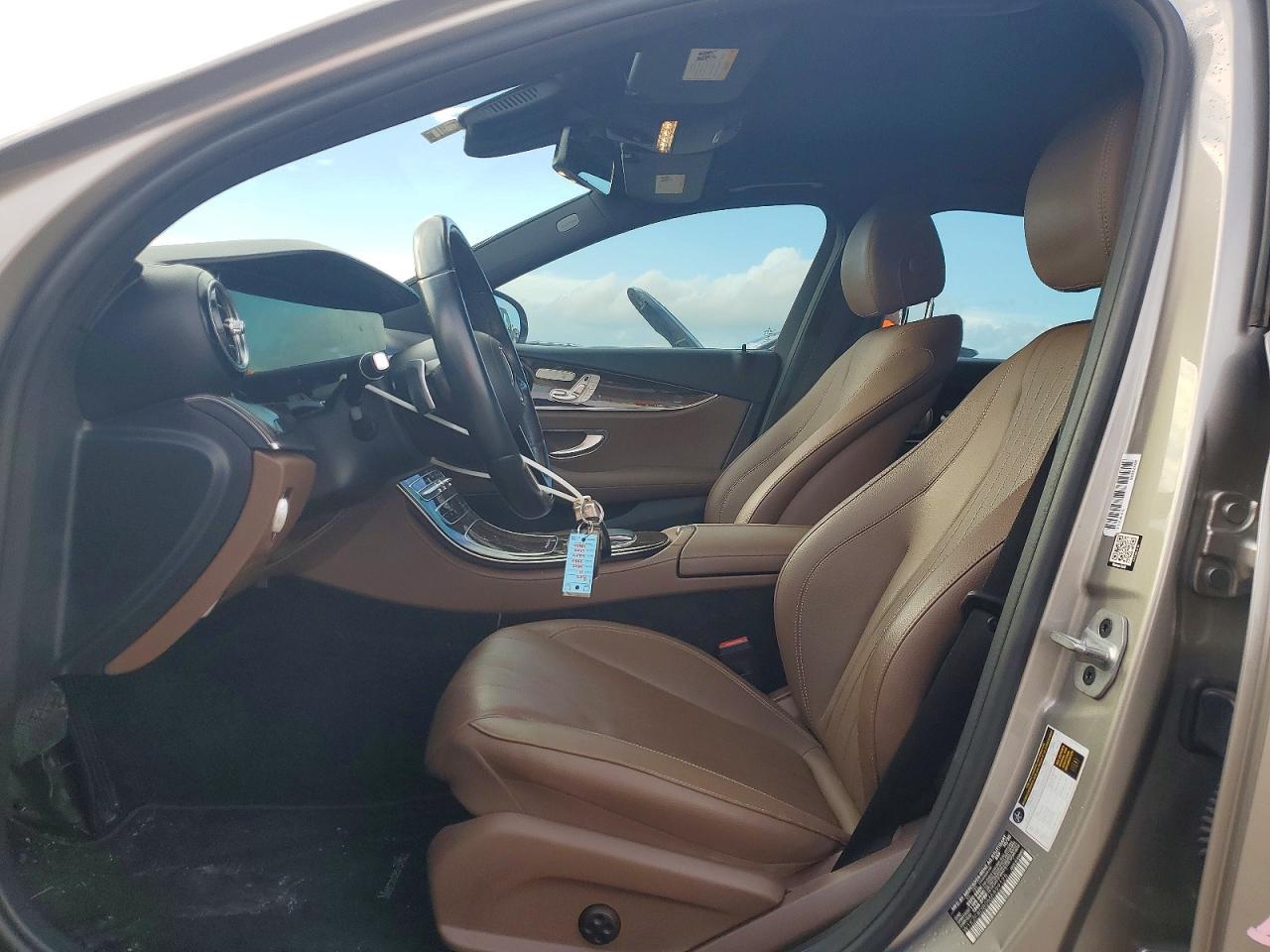 2021 Mercedes-Benz E 350 - Фото 7