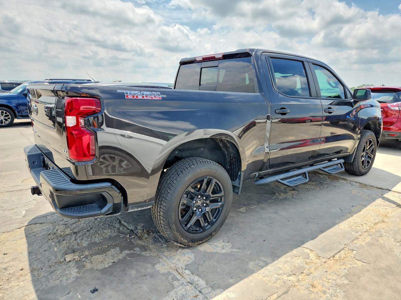 2021 Chevrolet Silverado K1500 Lt Trail Boss - Фото 3